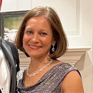 Meet your Posher, Cynthia